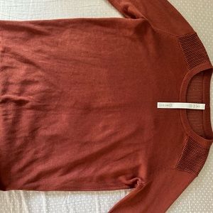SIZE 6 Crossover open back lululemon auburn sweater